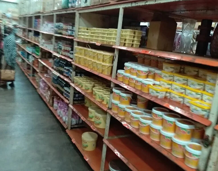 SANTA LUCIA MOKOLO Supermarché